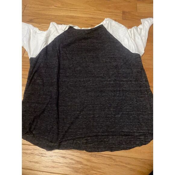 WST CST, women's ACDC graphic band cotton blend 3/4 sleeve t-shirt size XL - Picture 4 of 8